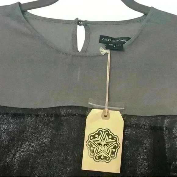 Obey Propaganda Womens Sheer Metallic Color-block Blouse, Size S - Picture 3 of 5
